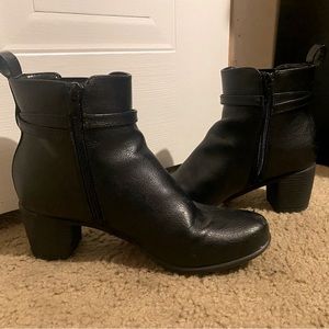 [USED] Nicole Black Ankle Booties